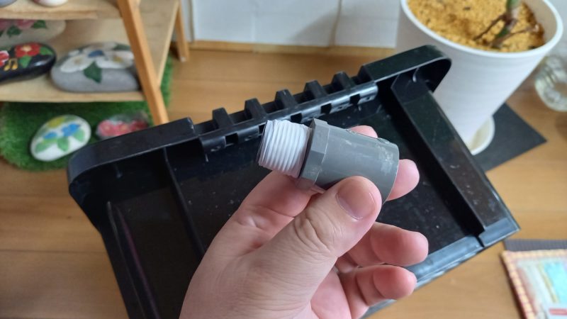 防水テープを巻いた後